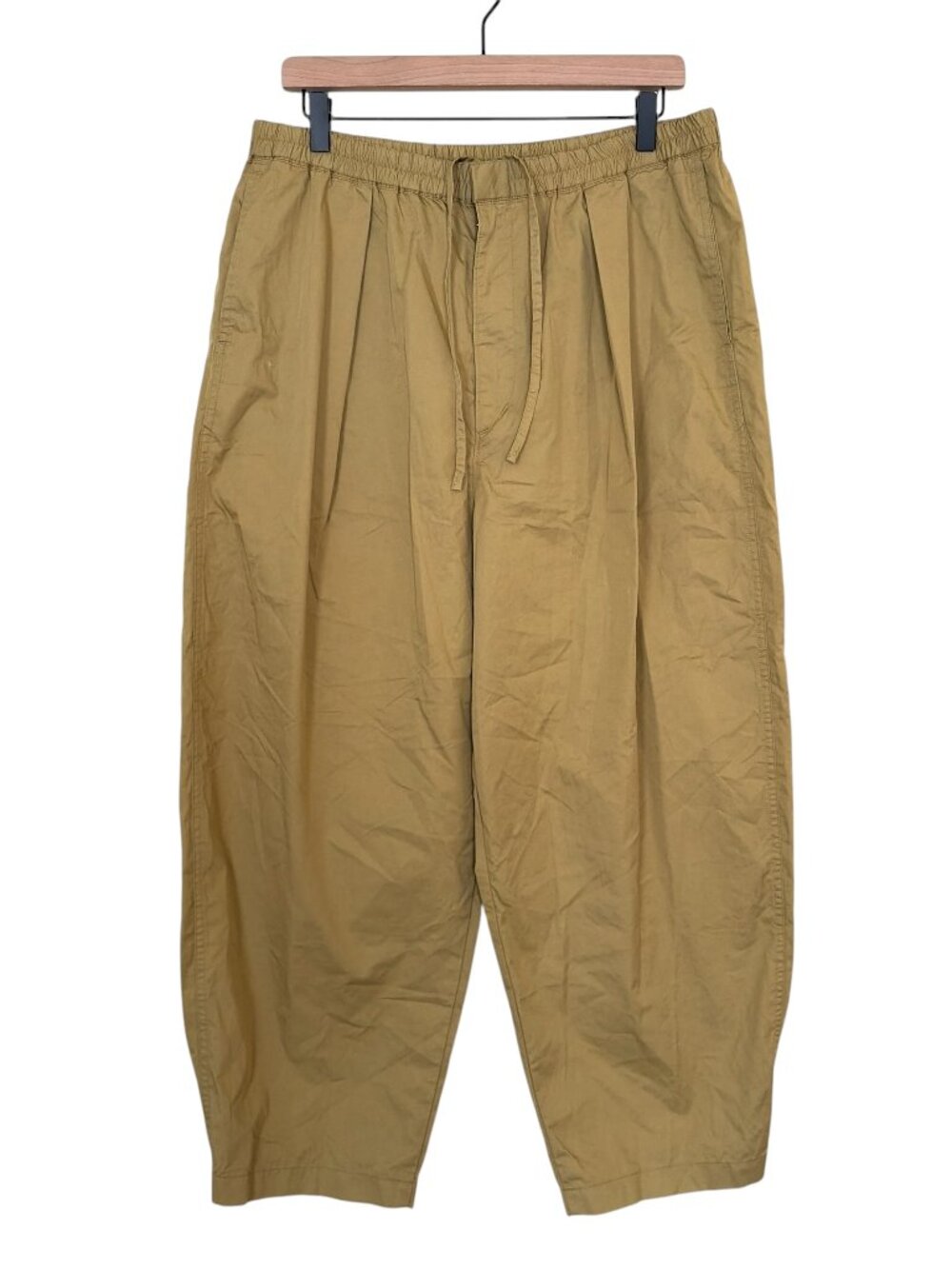 Uniqlo Yellow Balloon Barrel Parachute Cropped Baggy Pants
